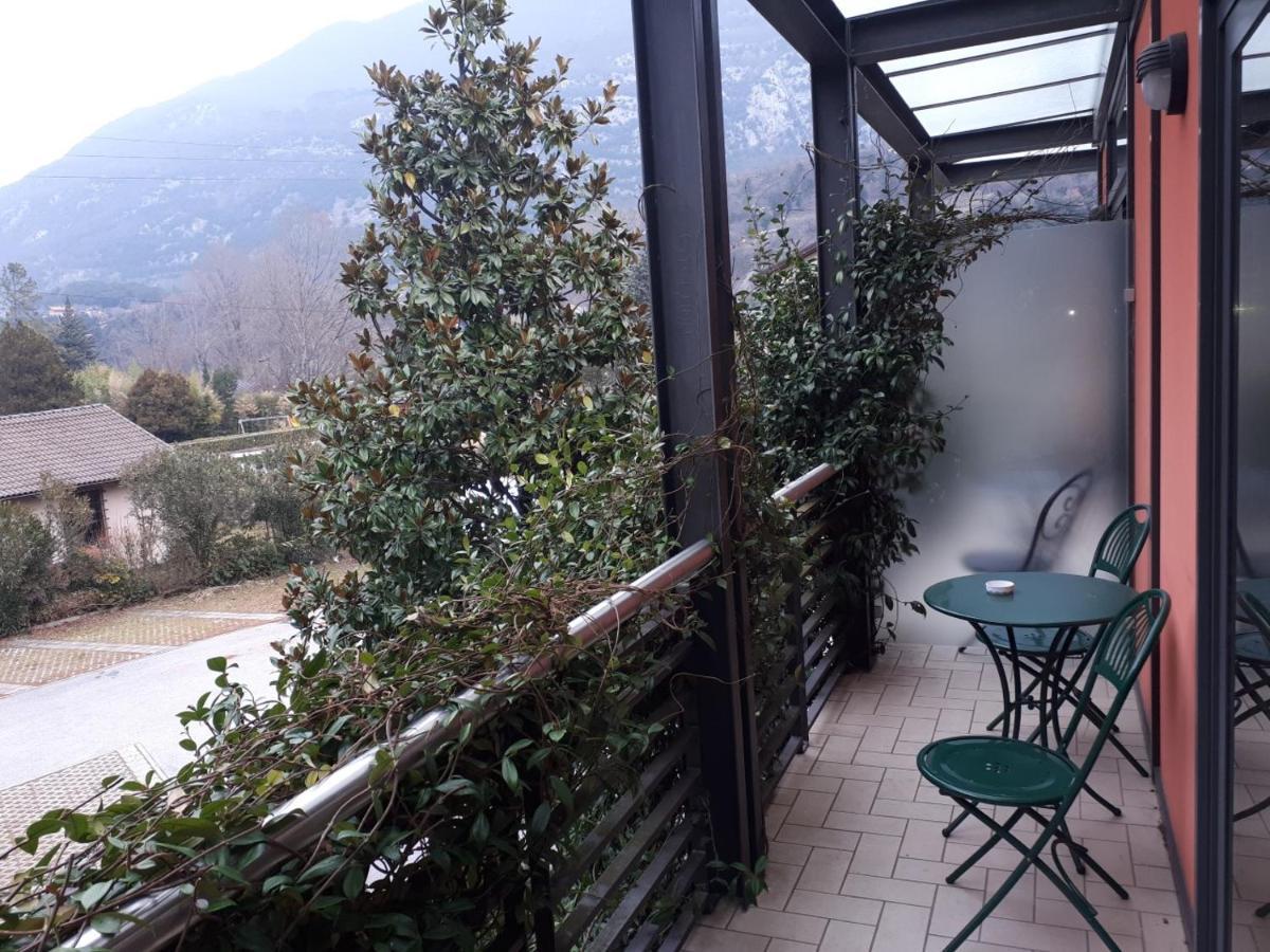 Hotel Due Laghi Padergnone Exterior foto